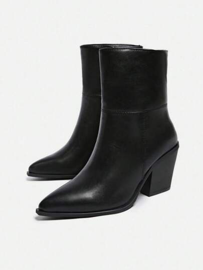 秋冬美式尖头拉链踝靴，新款复古尖头西部靴，粗跟侧拉链短筒欧美靴，尺码 35-42，女靴