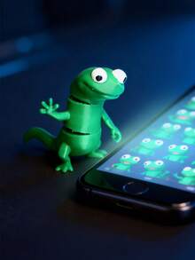 Viral "Lizard Lizard" Meme Fidget Toy - 3D Printed Articulated Dancing Green Lizard - Funny Wiggle Desk Pet For - Green - View 4