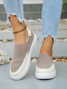 Classic Slip-On Women Ankle Boots, Flat Ankle Boots - Light Grey - View 3