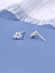 S925 Sterling Silver Shiny Zirconia Hollow Star Stud Earrings, Hypoallergenic For Men & Women, Christmas & Thanksgiving Gift, Comes With Elegant Gift Box - Silver - View 2