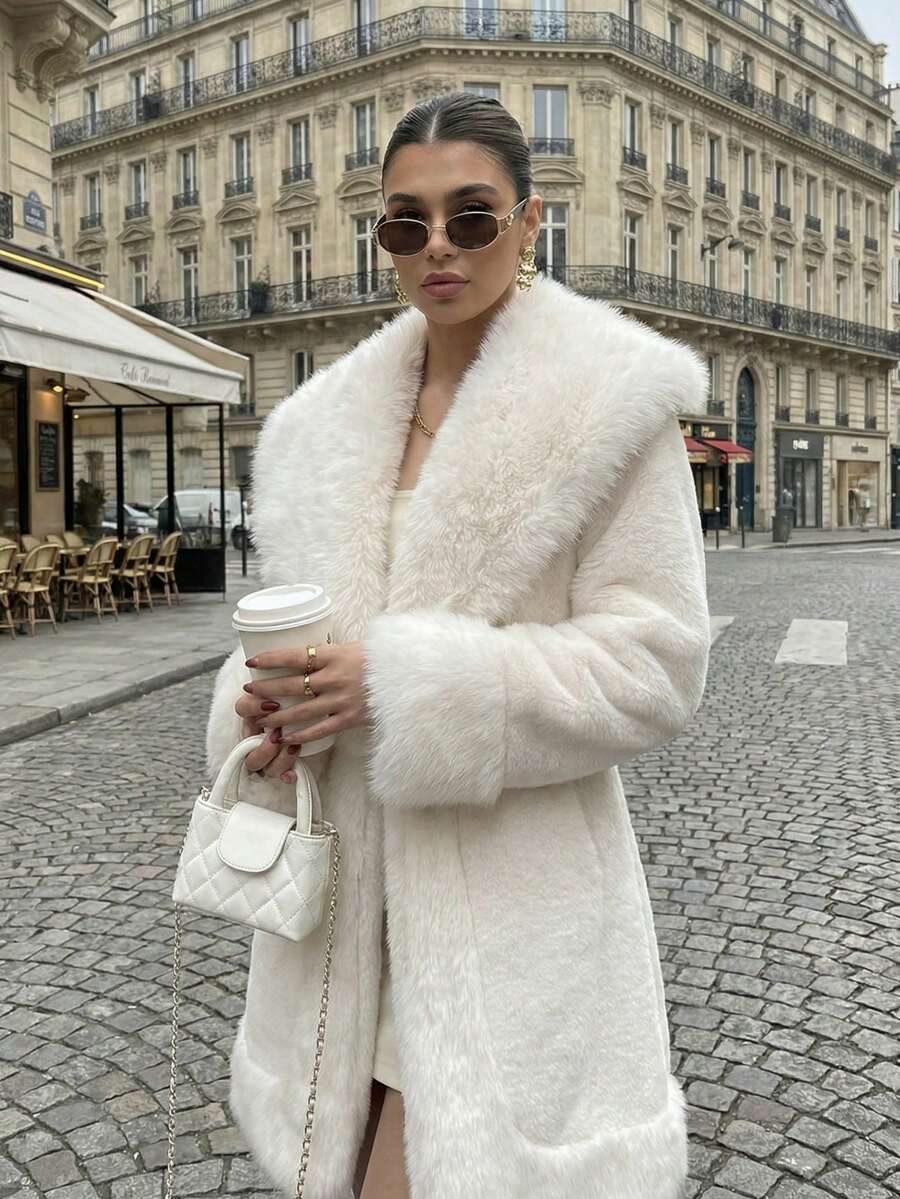 Áo khoác lông giả cao cấp màu trắng dành cho nữ, kiểu dáng thanh lịch với ve áo rộng, lông xù mềm mại, dày dặn ấm áp cho mùa đông, thích hợp cho các bữa tiệc hóa trang, đi chơi đêm, phong cách đường phố sang trọng, quyến rũ, đậm chất quý tộc, thời trang Teddy Bontjas. - trắng - Xem 1