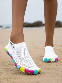 Couples Water Shoes Suitable For Barefoot Lovers, Soft-Soled Women's Beach Shoes For Swimming, Diving, Outdoor Quick-Drying Summer Sandals, Fishing Water Shoes, Anti-Slip Breathable Wading Shoes - White - View 19