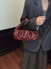 Fashionable Burgundy Cloud-Shaped Handbag, Stylish And Versatile For Commuting - Burgundy - View 4