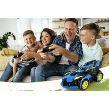 Coche trepamuros, control remoto de alta definición y motor superpotente: ¡la opción perfecta para las carreras!¡Convierte tu sala en una pista de carreras y tu balcón en un campo de carreras!Este coche de carreras a control remoto ofrece un control preciso y sin retrasos, además de giros y derrapes increíblemente suaves.¡Tanto adultos como niños se lo pasarán en grande, animando al instante su tiempo en casa!¡Un regalo perfecto para niños o para Navidad! - Azul - Ver 3