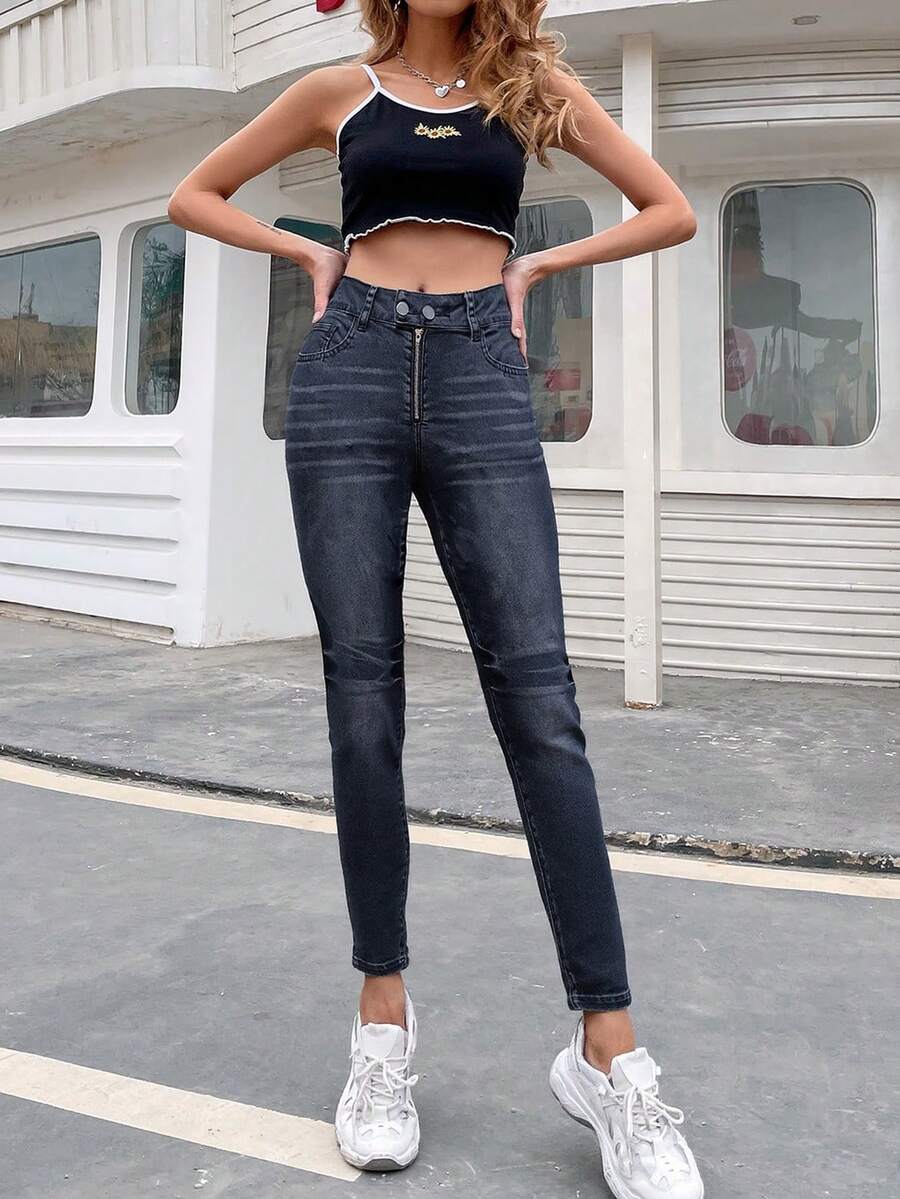 Happy Girl休闲弹力腰拉链牛仔裤，春夏百搭，适合休闲、时尚、日常穿着、生日派对、返校派对、单身派对、旅行、机场、下午茶派对等场合。 - 黑色 - 查看 1