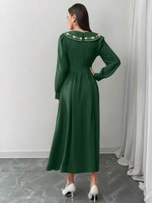 Đầm maxi dài tay cổ điển màu trơn phối nhiều mảnh dành cho nữ mùa xuân/hè, thích hợp cho đám cưới, kỳ nghỉ, tiệc tùng, tiệc tối trang trọng, hẹn hò, thắt eo, cúc ngọc trai, thêu hoa, tay phồng, đầm maxi dài màu xanh lá cây mùa xuân/hè. - Màu xanh lá cây đậm - Xem 5