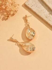 1对时尚创意海螺形耳环，优雅百搭的金色耳钉，女士适用，是馈赠亲友的理想礼物，适合日常佩戴。 - 多色 - 查看 3