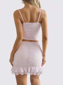 Vaiaye 女士两件套时尚蕾丝性感内衣上衣搭配低腰Y2K迷你裙，适合情人节穿着，两件套吊带背心和迷你裙套装 - 粉色 - 查看 2