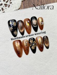 10 móng tay giả hình hạnh nhân thủ công, móng giả dán, dài, màu nâu và đen mềm mại, mắt mèo lấp lánh vàng, hoa văn 3D dập nổi bất đối xứng bằng lá vàng, đường viền bột gương, khảm ngọc trai nhỏ, móng giả dán sang trọng, thanh lịch, tối giản dễ thương cho mùa thu/đông, quà tặng năm mới, móng giả tự làm đa chức năng phù hợp cho tiệc tùng, hàng ngày, hẹn hò, bãi biển, kỳ nghỉ nhiệt đới, có thể tái sử dụng, thích hợp làm quà tặng cho phụ nữ và bé gái, dụng cụ làm móng nghệ thuật. - Nhiều màu - Xem 3