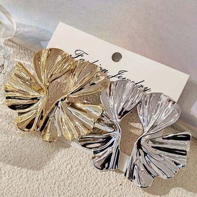 1 Set (2 Pares) Pendientes grandes de flor con acabado metálico brillante de color dorado y plateado, set de regalo ideal para el Día de San Valentín