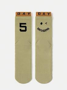 1/7 Pairs Unisex Couple Letter, Number, Smiling Face Pattern Personalized 7-Day Breathable Cotton Crew Socks, Suitable For Travel, Home, Office, Holiday Gifts - Multicolor - View 35