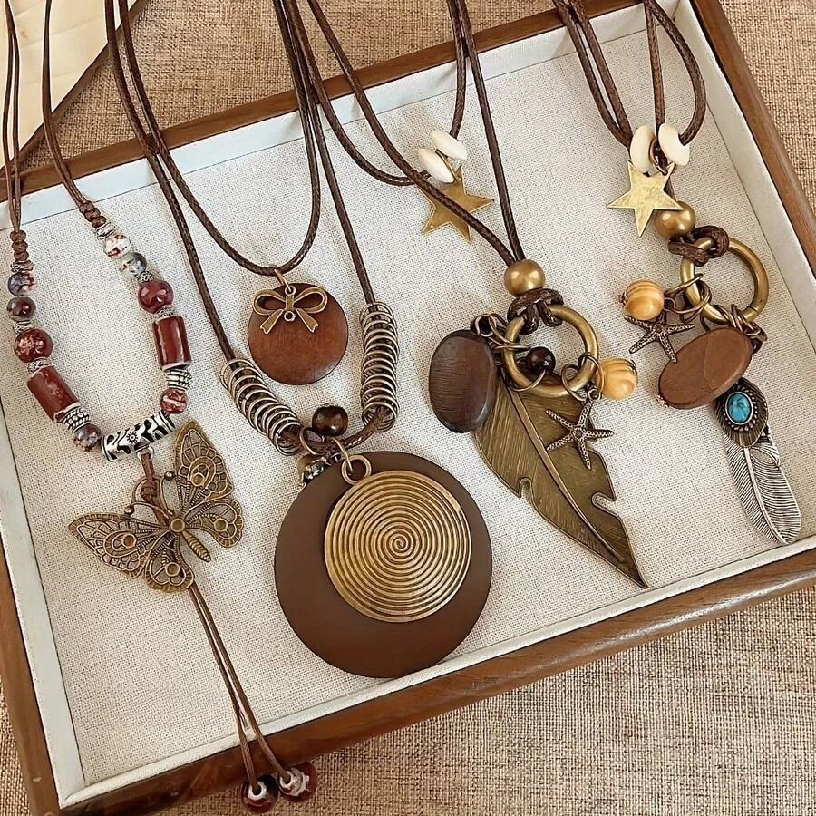 4 Stücke Bohemian-Stil mehrschichtiges Halsketten-Set für Frauen - Vintage Boho-Stil Anhänger, weiß K beschichtete Zinklegierung, geeignet für den täglichen Gebrauch und als Geschenk - Braun - Übersicht 1