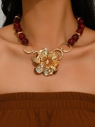 1pc High-End Elegant Sexy Bohemian Jade-Color Resin Block With Gold Nugget Asymmetrical CCB Beaded Necklace For Women. Options Include Faux Amber Beaded, Dark Green Beaded, Deep Red Floral Beaded With Gold Flower Pendant, And Multi-Color Mottled Beaded With Leopard Print Oval Pendant. Handmade, Length May Vary. Great Gift For Parties, Weddings, Jewelry