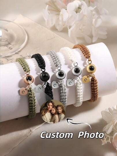 1 pieza Pulsera de proyección de foto personalizada, pulsera de proyección redonda de acero inoxidable personalizada con personalización de letra, pulsera de proyección de foto de pareja personalizada, pulsera de pareja, pulsera de proyección tejida personalizada, joyería conmemorativa de foto