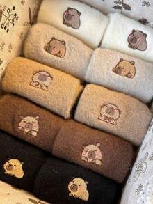 5 Pairs Autumn/Winter Plush Mid-Calf Socks, Thick Warm Floor Socks, Cute Capybara Sleep Socks - Multicolor - View 3