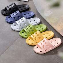 EVA Absorbent Anti-Slip Slippers: Quickly Absorb Moisture In The Bathroom To Keep It Dry And Comfortable. The Upper Is Easy To Clean And Wipe Clean. The Non-Slip And Durable Sole Has Strong Traction. The Soft And High-Elastic Material Can Withstand Folding And Compression Without Damage. Suitable For Bathroom, Living Room And Other Scenarios. - Multicolor - View 2