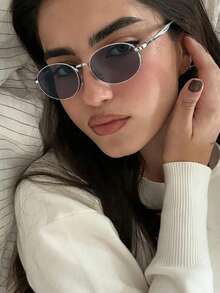 一副厚框椭圆形金属未来主义时尚眼镜，3D镜腿设计，时尚配饰 - 彩色 - 查看 4