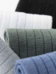 3 Pairs Men's Simple Fashion College Style Solid Color Digit & Letter Slogan Antibacterial Odor-Resistant Moisture-Wicking Non-Pilling Comfortable Short Five Toe Socks, Suitable For Spring, Summer, All Seasons