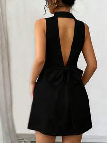 女士优雅修身无袖 Polo 领 A 字连衣裙，露背设计，饰有蝴蝶结。 - 黑色 - 查看 3