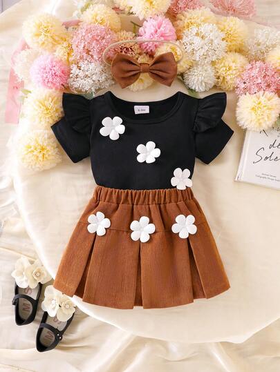 女婴休闲百搭套装（2件套）：3D立体花朵泡泡袖黑色T恤上衣和3D立体花朵灯芯绒百褶迷你裙