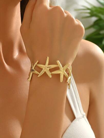 1個 ファッショナブルなヒトデオープンバングルブレスレット、女性の日常着に適しています