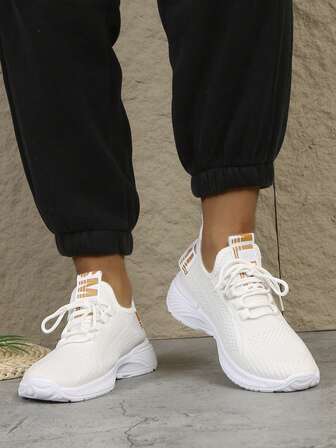 1 Pair Women's Solid Color Flat Mesh Soft Bottom Non-Slip Casual Fashion Sneakers, Classic Versatile Women's Trainer Running Shoes Suitable For Daily Commute And Outdoor Sports