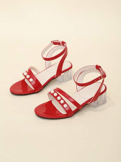 A Pair Of Children's Red Pearl-Decorated Transparent Chunk-Heeled Sandals Are Suitable For Playmate Dates, Daily Outings And Outdoor Gatherings, Seasonal Life, Casual Wear And Light Formal Occasions