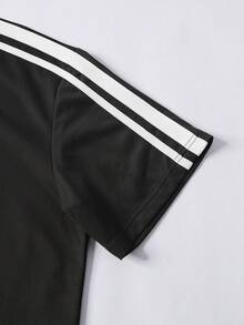 Kaos lengan pendek pria modis bergaya atletik dengan motif garis ganda dan kerah bulat sederhana, cocok untuk pakaian kasual sehari-hari, lari di musim semi dan musim panas, serta gaya jalanan. - Hitam - View 5