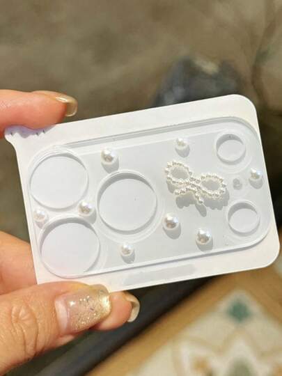 1片可爱3D仿珍珠蝴蝶结透明相机镜头保护膜，兼容 17 Pro Max/17 Pro，半透明镜头保护膜配件，适用于日常、办公室、家庭使用，防水防震防摔防刮花。