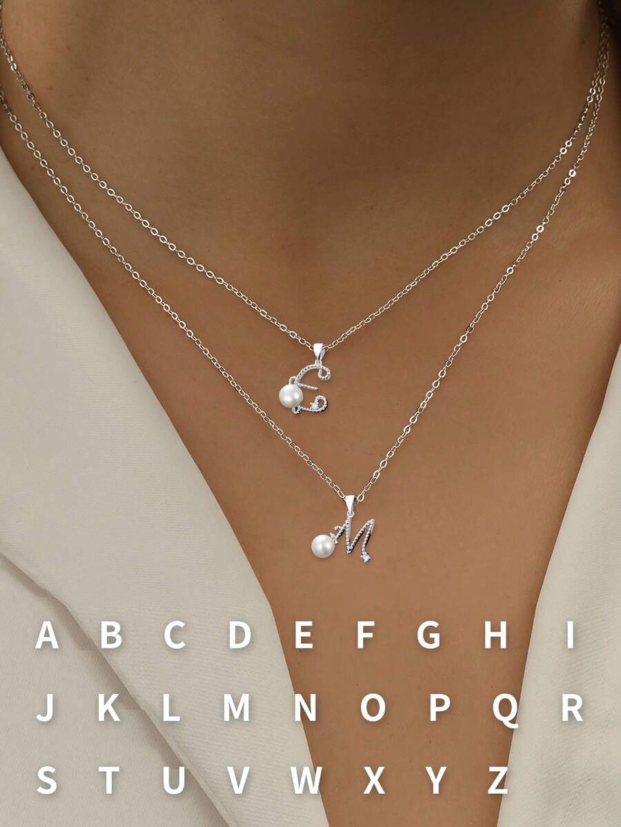 1件925纯银字母和养殖珍珠项链，女士精致珍珠项链，带字母吊坠 - 淡水珍珠字母項鍊 - 查看 1