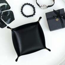 Caixa de Armazenamento de Couro PU Quadrada, Bandeja de Armazenamento de Chaves, Cosméticos e Joias de Estilo Nórdico INS para Entrada, Decoração de Sala de Maquiagem, Decoração de Quarto - Multicolorido - Visão 3