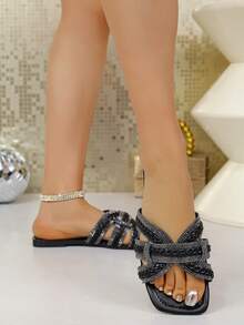 沙滩拖鞋，舒适平底凉鞋，时尚编织镶钻度假鞋