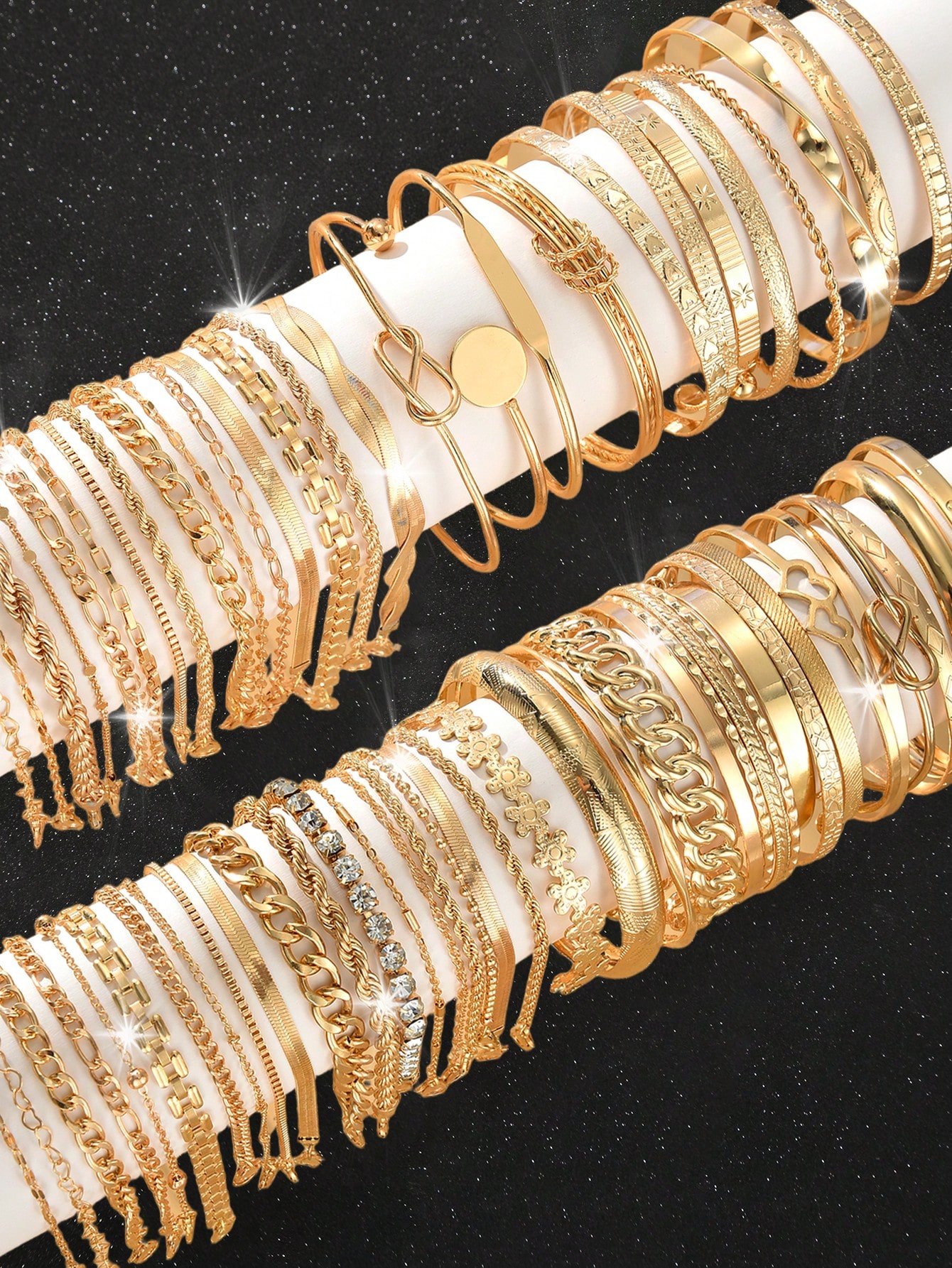 Stackable bracelet set