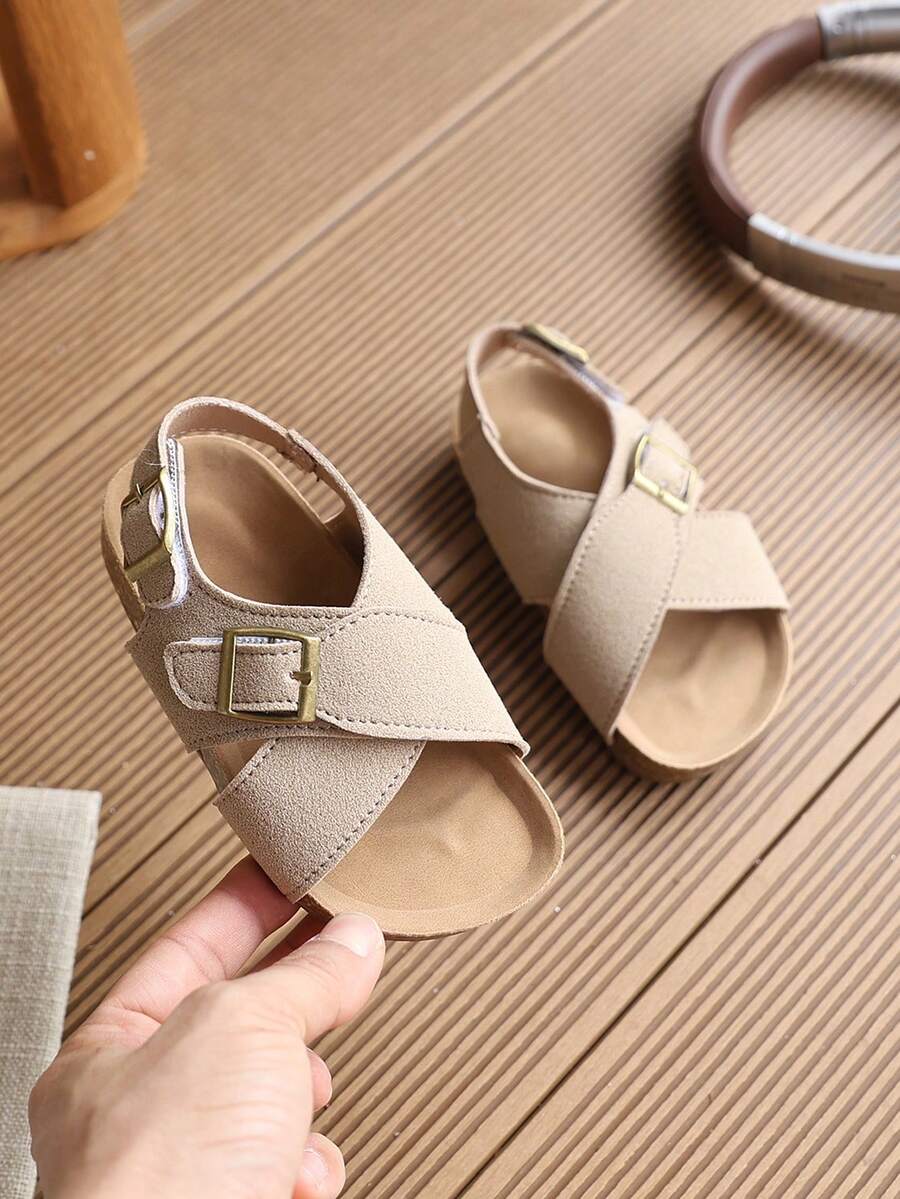 1 par de sandalias para niños con parte superior de PU, suela antideslizante y cierre de gancho y bucle