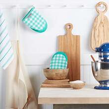 Oven Mitts And Pot Holders Set - 219613918 - View 3