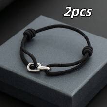 【定制款】情侣手链，可定制姓名 - 男女皆宜可调节情侣饰品，可定制字母，采用美拉德色彩搭配简约串珠/打结设计，是情人节的理想之选