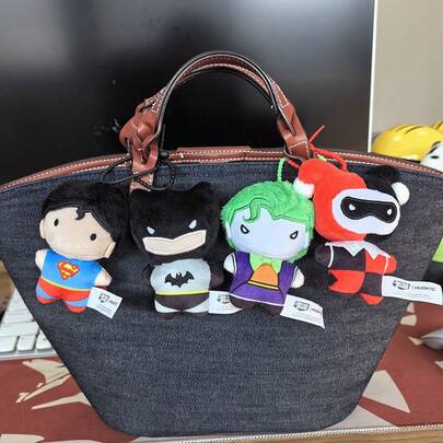 DC Comics 9cm Llavero de peluche suave de la Liga de la Justicia de DC, , ,  Quinn, Joker, muñeco de dibujos animados adorable, regalo creativo de Halloween y Navidad
