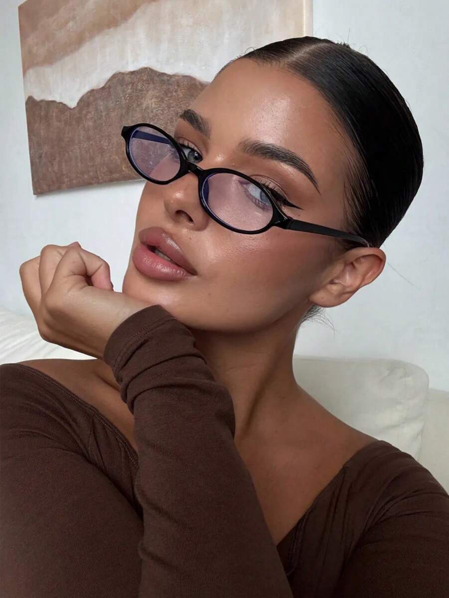 一副时尚优雅的椭圆形女士眼镜框，轻巧便携，设计精美 - 黑色 - 查看 1