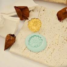 10pcs Vintage Wax Seal Stamp Set With Wooden Handle, Cute Mini Stamp Heads (Heart/Rabbit/Rose/Bow/Sunflower/Angel/Snowflake/Window/Hot Air Balloon/Cat Paw), Suitable For Wedding Invitations, Cards And Envelopes