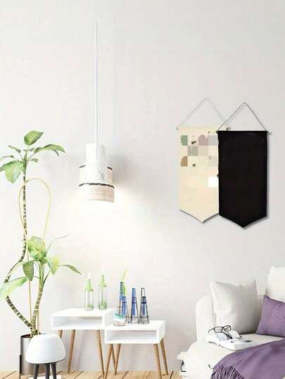 壁挂式展示板 - 徽章和胸针装饰展示方案