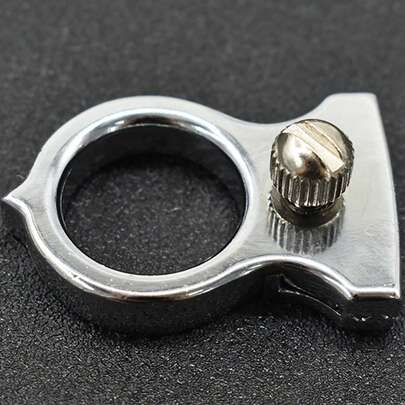 1 Set Outdoor Hunting Gear Fingerless Mini Slingshot, Alloy Material Quick Clamp Slingshot Without Frame, Compact And Portable Pocket Slingshot. Includes Replacement Flat Rubber Bands And Target Balls, Suitable For Outdoor Hunting, Shooting Practice, Yard Parties, Can Be Given As Gifts To Family, Friends