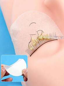 100pcs/Pack White Eyeshadow Stickers, Eyelash Extension Lash Lift Pads, Smoke Eye Makeup Stickers, Eyeliner Stencils, Fake Lash Remover Pads, Eyeshadow Applicator Beauty Tools