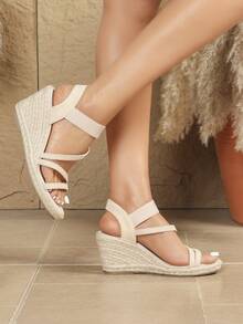 Women's Wedge Heel Bohemian Criss-Cross Strap Vacation Sandals - Beige - View 3
