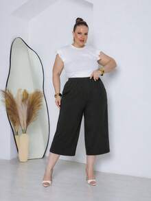 Calça Capri Feminina Plus Size Pantacourt Com Bolsos Casual Malha Premium G1 ao G6 - Preto - Visão 2