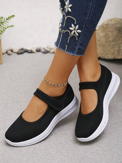 1 par de zapatillas casuales para mujer, con parte superior de malla transpirable, diseño de correa cómodo, ligero y adecuado para uso diario, ir y venir, entrenamiento y actividades al aire libre