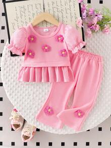 2pcs Baby Girl Soft Pink Casual Set, Striped Patchwork 3D Flower Lantern Sleeve T-Shirt Top And 3D Flower Flared Casual Pants - Pink - View 1