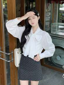 Women's Crochet Bowknot V-Neck Puff Sleeve Blouse Top - White - View 4