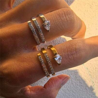 VKHK 1 st 18K guldpläterad ring i rostfritt stål med zirkoniadekorationer i flera lager, lämplig för kvinnors vardags- och bröllopskläder, present