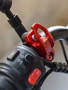 (Color de llave aleatorio) 1 pieza Gancho universal para casco de motocicleta de aleación de aluminio CNC, Gancho colgante de equipaje para pedal de motocicleta, Accesorio de gancho multifunción, Adecuado para modificación de gancho de acelerador de aleación de aluminio PCX160/150 PCX125 - Multicolor - Ver 2