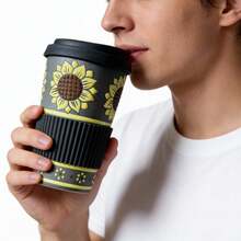 Vaso Reutilizable de 16 Onzas para Café con Tapa y Funda Antideslizante Resistente al Calor para Bebidas Calientes - Multicolor - Ver 2